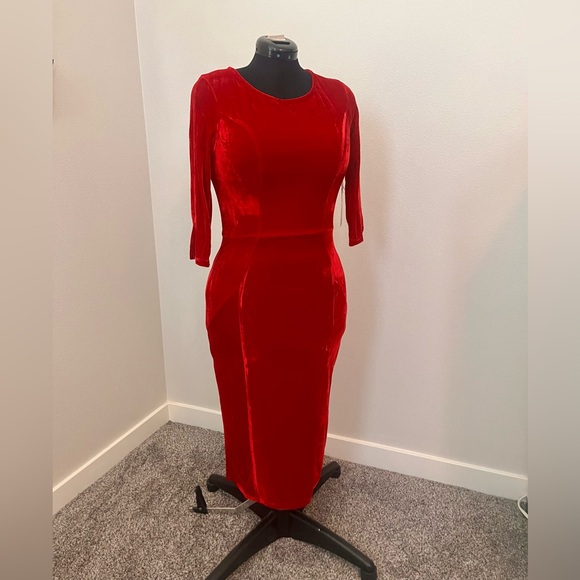 Unique Vintage Red Velvet Sleeved Mod Wiggle Dress - Picture 3 of 8